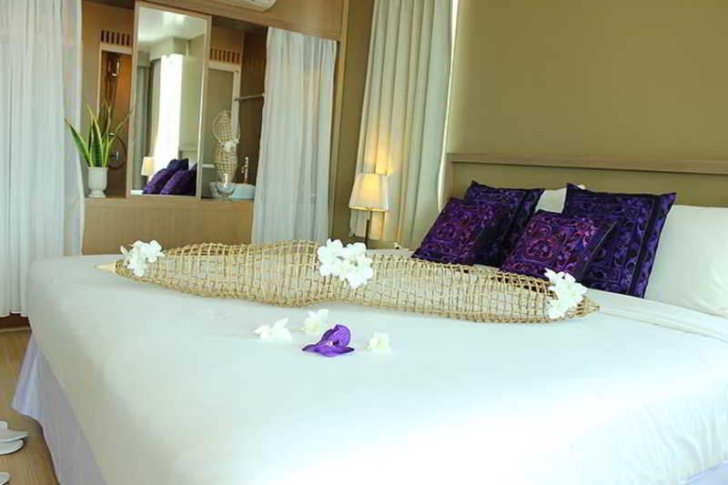 51 Fashion Hotel Hua Hin Bagian luar foto