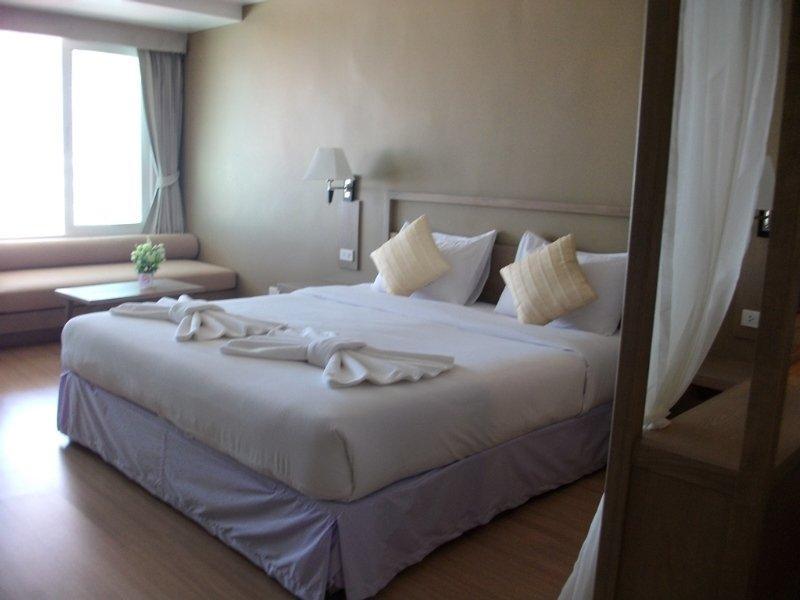 51 Fashion Hotel Hua Hin Bagian luar foto