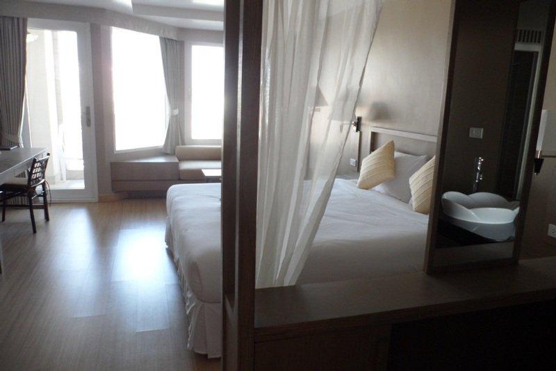 51 Fashion Hotel Hua Hin Bagian luar foto